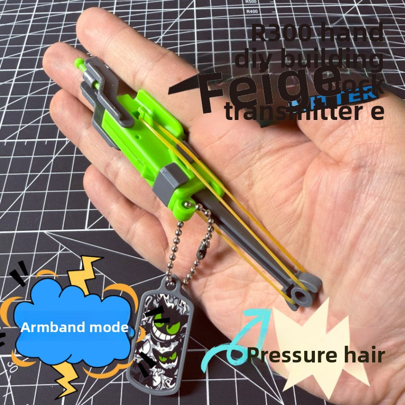 Flying cards launcher (can launch cards) decompressing trendy toys