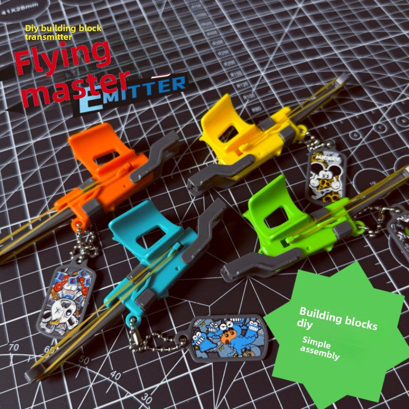 Flying cards launcher (can launch cards) decompressing trendy toys