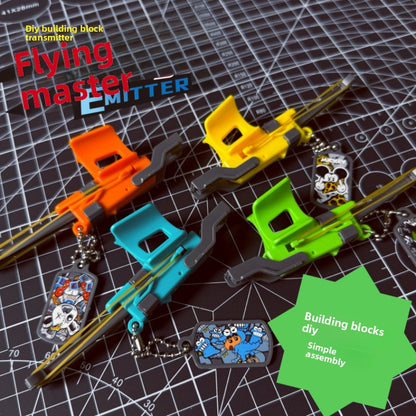 Flying cards launcher (can launch cards) decompressing trendy toys