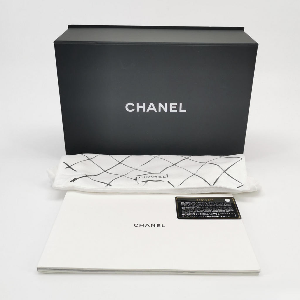 Chanel Classic Flap Size Small Black