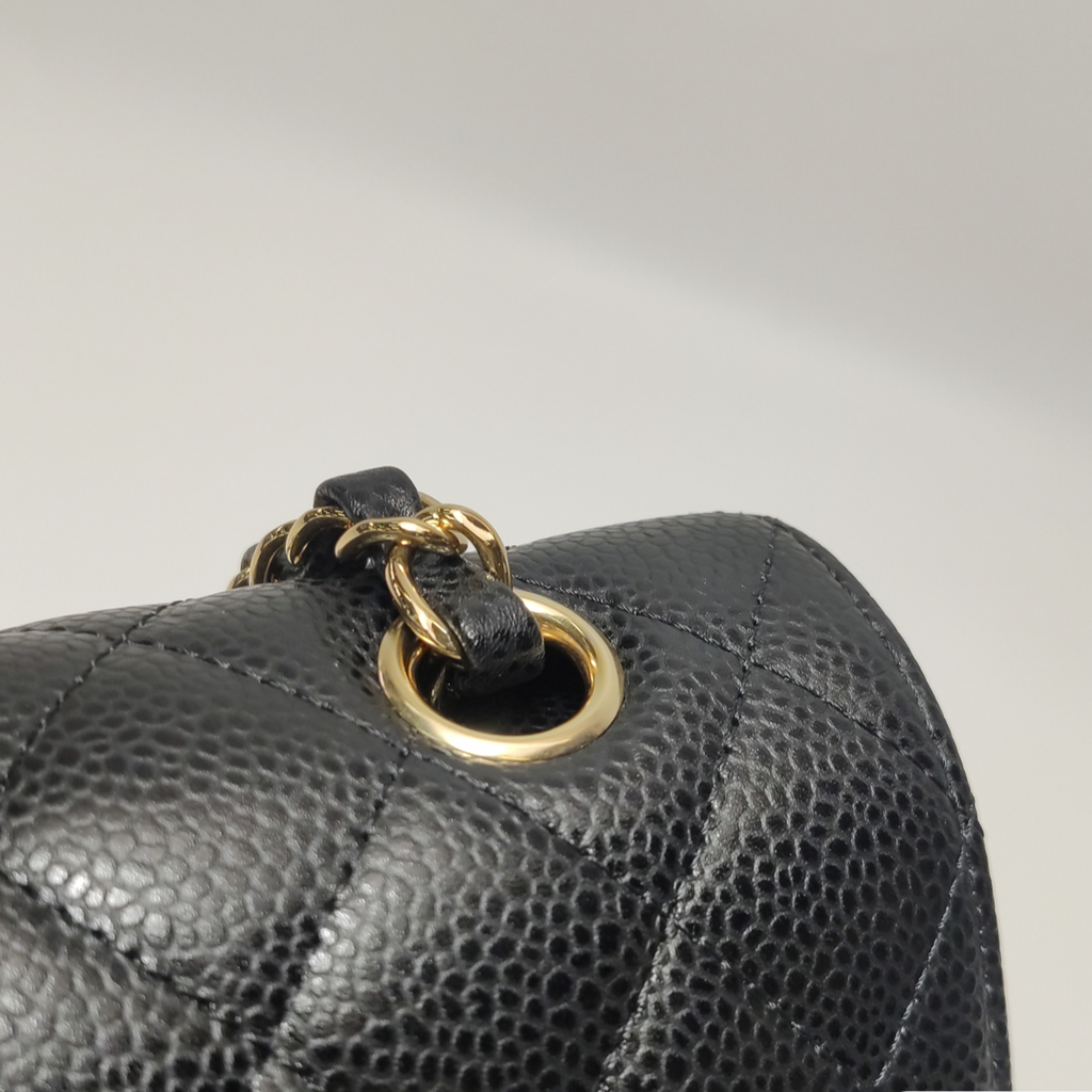 Chanel Classic Flap Size Small Black
