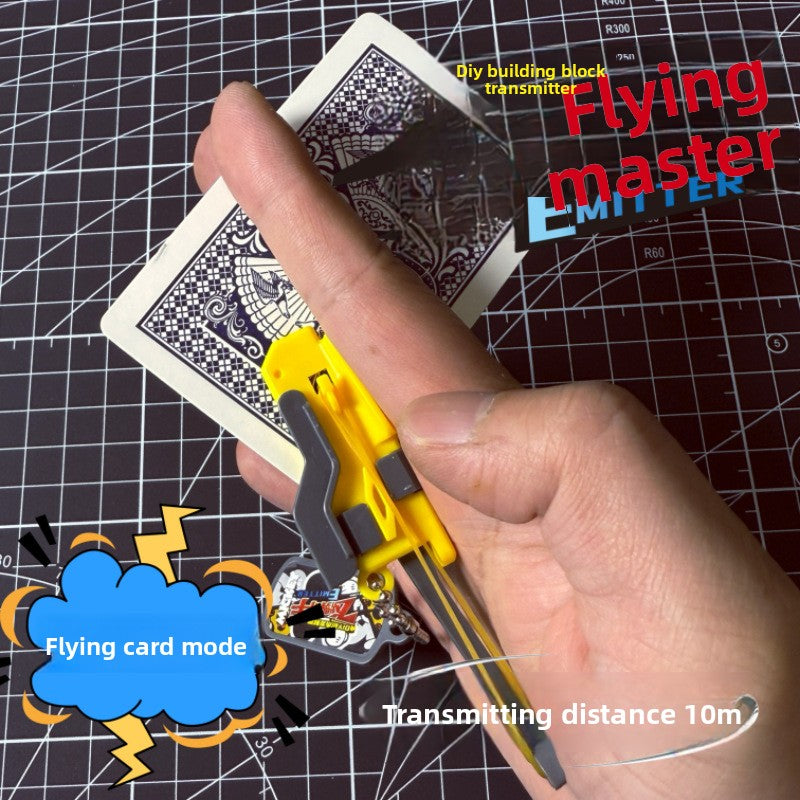 Flying cards launcher (can launch cards) decompressing trendy toys